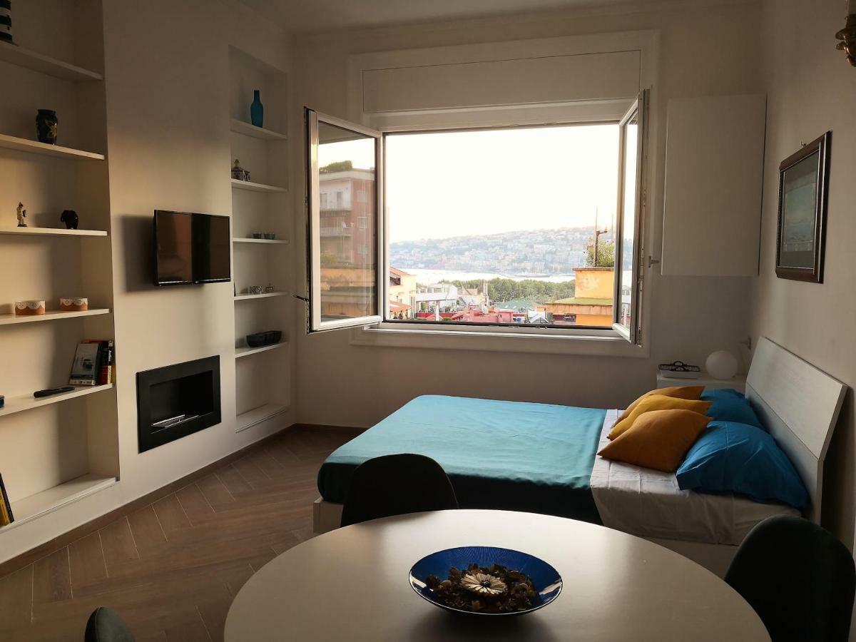Casa Wenner 1 Apartment Наполи Екстериор снимка