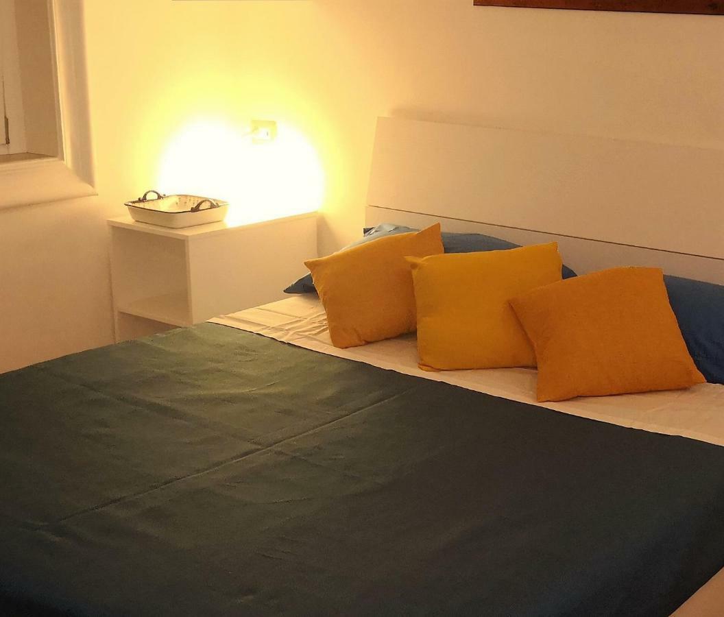 Casa Wenner 1 Apartment Наполи Екстериор снимка