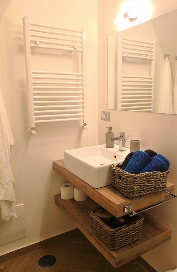 Casa Wenner 1 Apartment Наполи Екстериор снимка